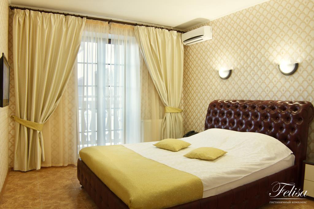 Felisa Hotel Carcóvia Quarto foto